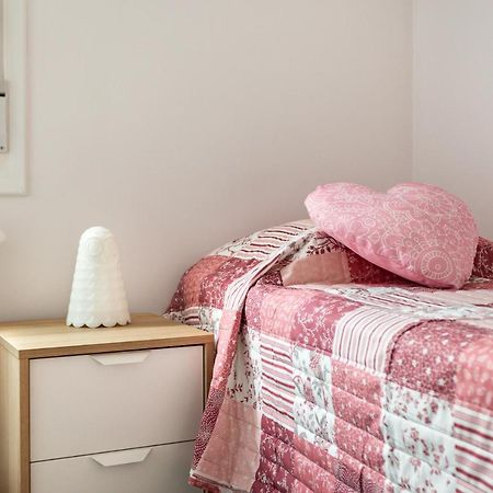 Barca 3 New Lovely Aprtment Near Beach ซานต์อาเตรียเดเบซอซ ภายนอก รูปภาพ