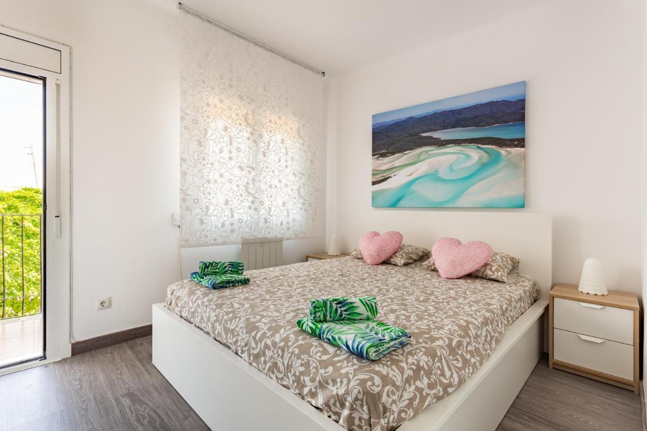 Barca 3 New Lovely Aprtment Near Beach ซานต์อาเตรียเดเบซอซ ภายนอก รูปภาพ